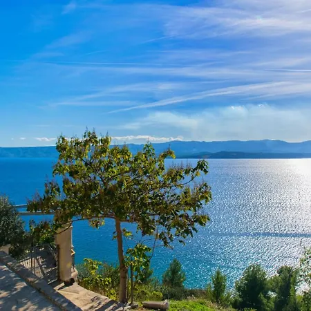 Eastern Paradise Apartament *